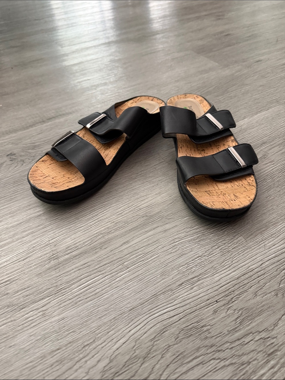 Baretraps Memory Foam Black Cherilyn Double Buckle Slide Sandals Sz 8 NWOT